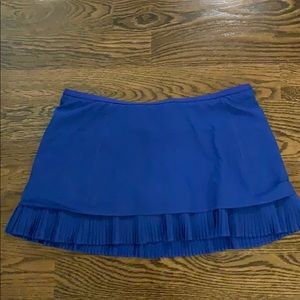 Lululemon skirt! Size 10!